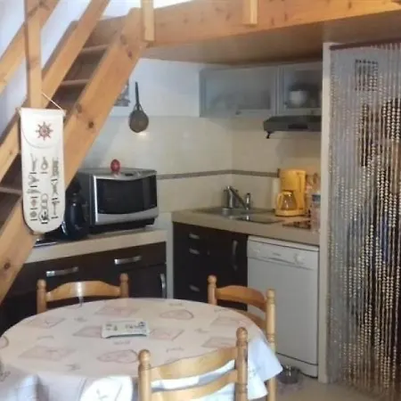 5 Personnes Noirmoutier Maison Mitoyenne Dans Une Privee Acces Direct A La Dune. Appartamento *